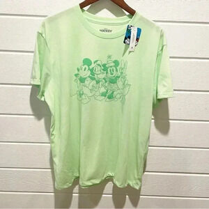 NWT Disney Mickey and Friends Tee T-shirt with Felt Design Size XXL